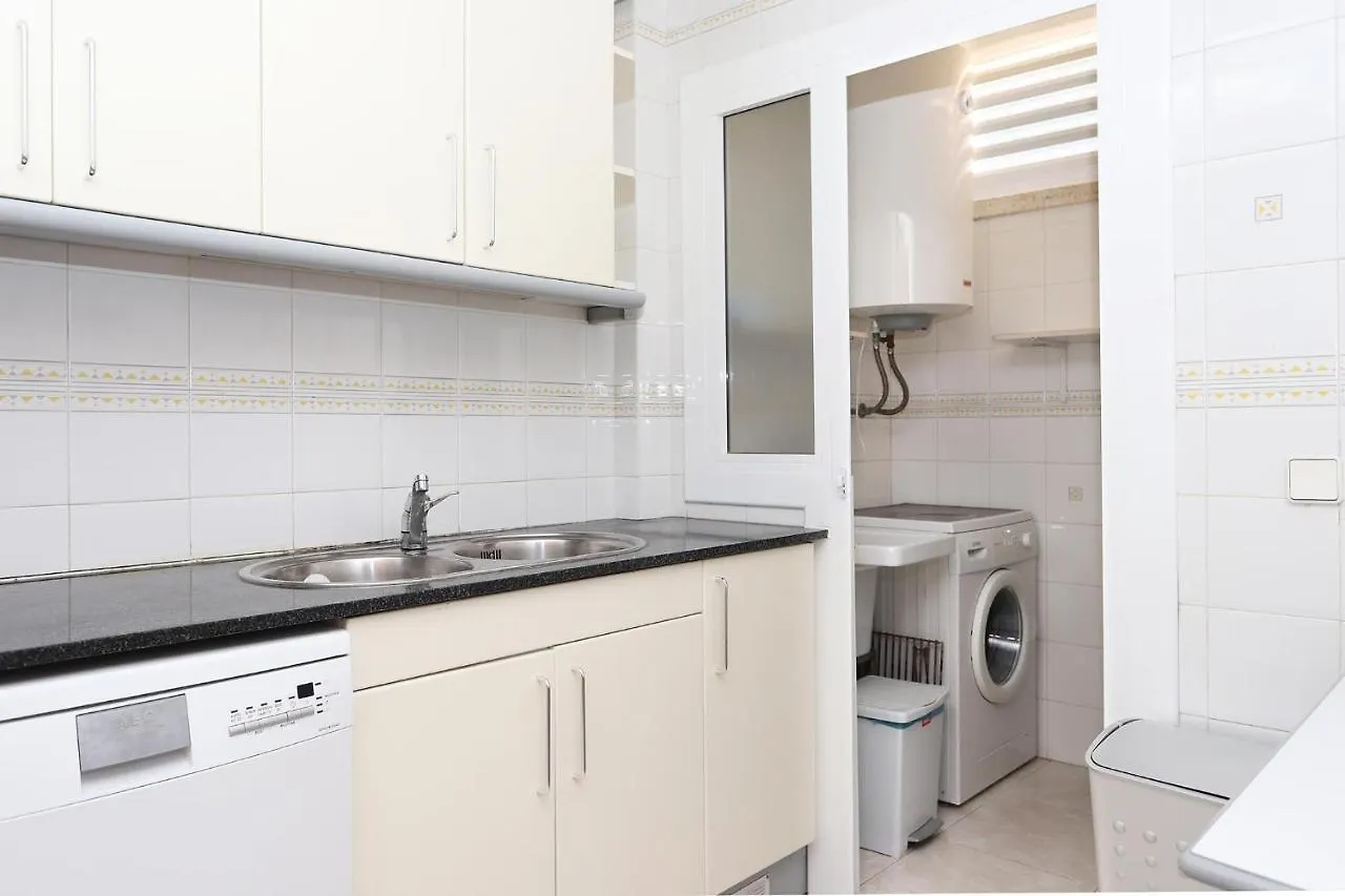 הוילה טורדמבארה At148 Frente La Playa, Jardin Privado, Vistas Mar וילה